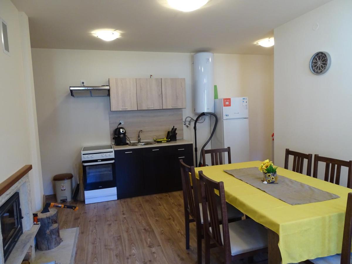Apartment Darsi Pamporovo Ngoại thất bức ảnh